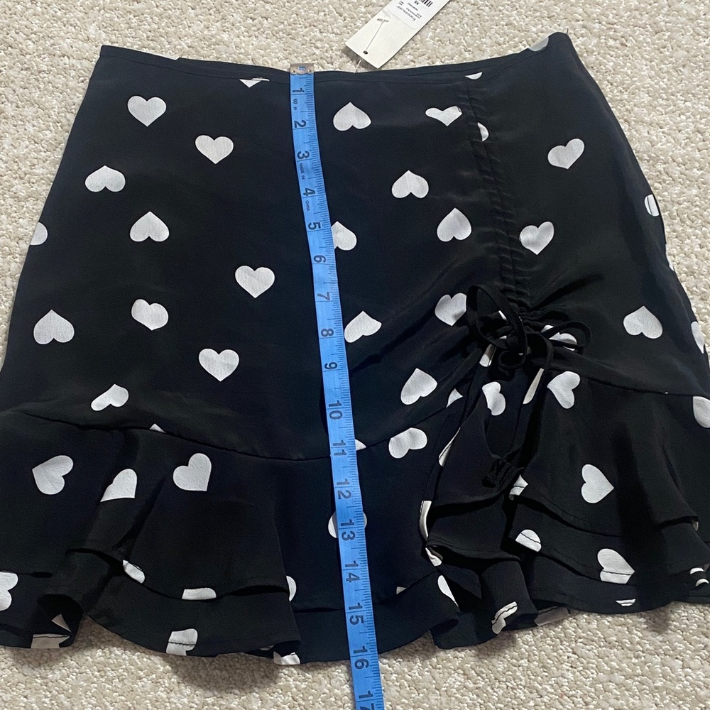 Miami Black and White Heart Mini Skirt - Picture 15 of 15